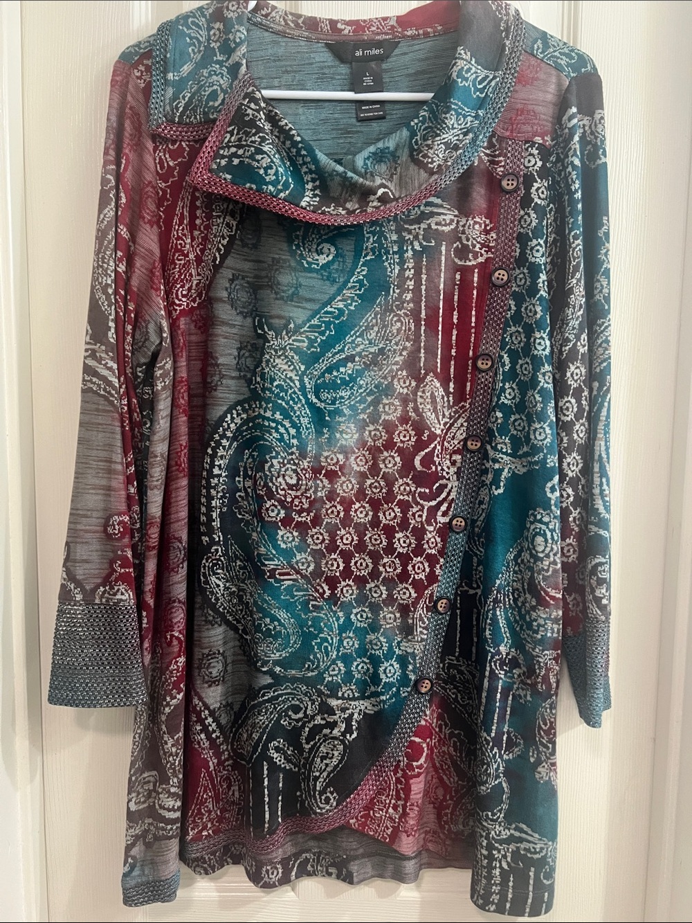 Ali Miles Teal & Burgundy Paisley Button-Trim Tunic